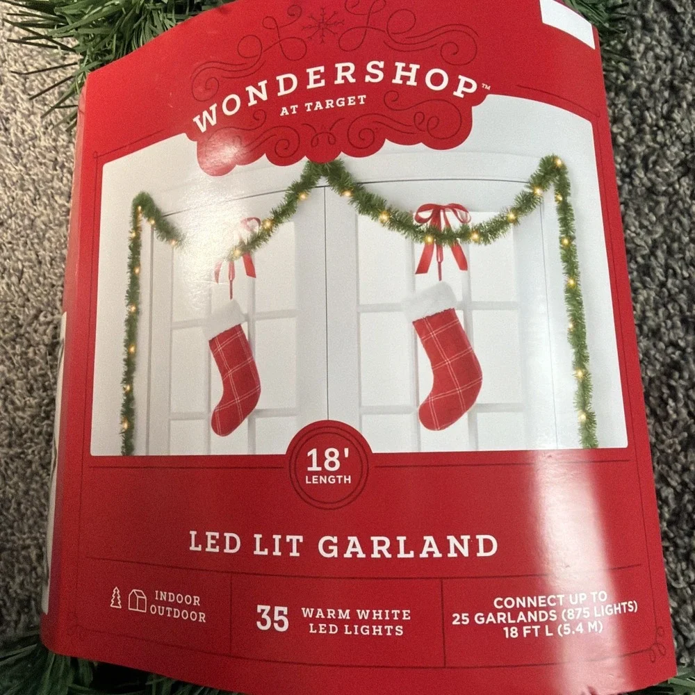 Wondershop 18ft LED Lit Garland WARM WHITE Lights Christmas Indoor/Outdoor